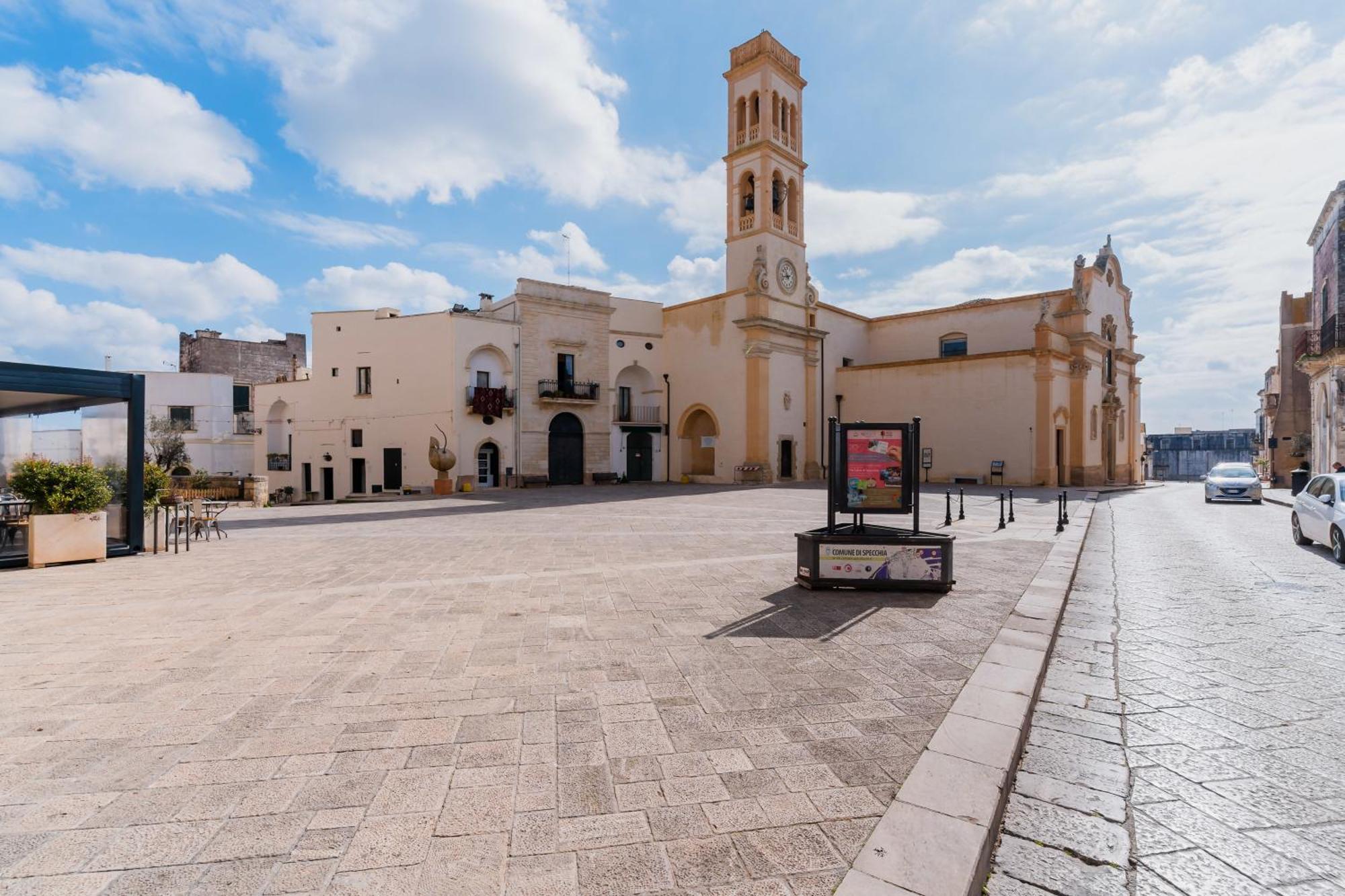 Piazzetta San Giovanni Specchia Buitenkant foto